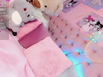 Stripchat Watch Live Sex Cams of Cute_Roxxy
