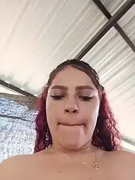 Stripchat Adult Webcam of Mommy-Hot