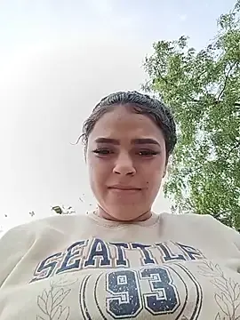 Stripchat Live Sex Cam of Mommy-Hot