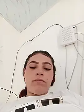 Stripchat Live Sex Cam of Mommy-Hot