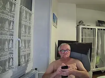 Stripchat Free Porn Cam of macdut67