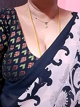 Stripchat Free Porn Cam of ananya956