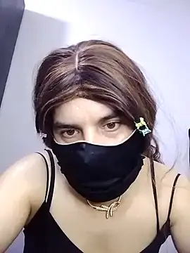 Stripchat Free Porn Cam of banouti28