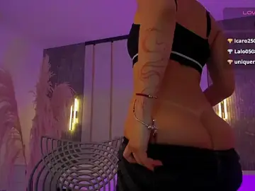Stripchat Live Sex of riley_sierra