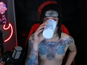 Stripchat Nude Webcam of Adam_Rocket