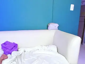 Stripchat Free Live Porn of Annie9_