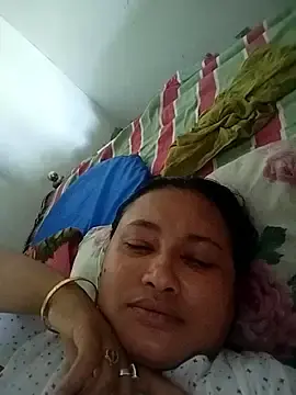 Stripchat Adult Webcam of Rashi_bhabi