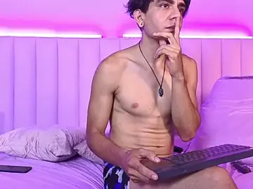 Stripchat Nude Webcam of abrilandjulian