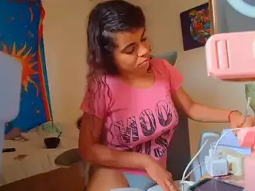 Stripchat Sex Cam of Sassa_69