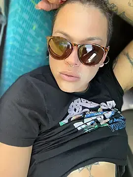 Stripchat Watch Live Sex Cams of alicetgirlbr