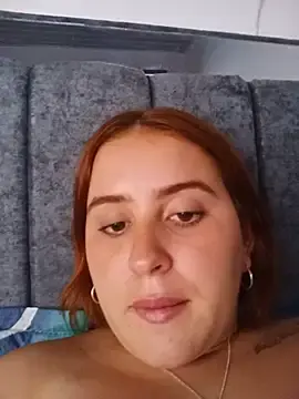 Stripchat Live Sex Cam of sweet_bella_29