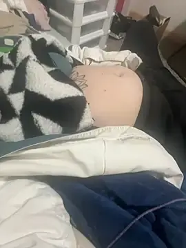 Stripchat Live Sex of KITTYBOOBOOFUXX