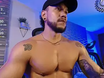 Stripchat Private Sex Chat of ARON_TAYLER01