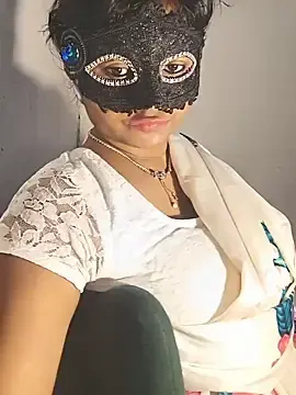 Stripchat Adult Webcam of DIRTYSECRET_QUEEN_07