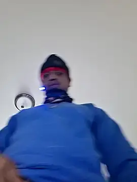 Stripchat Sex Cam of bigboytoy912