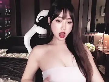 Stripchat Live Sex Cam of Aurora_-77