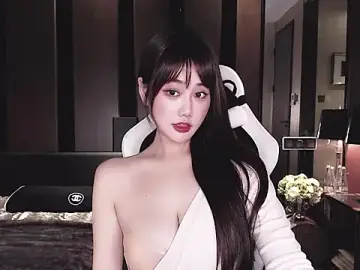 Stripchat Sex Cam of Cynthia_69