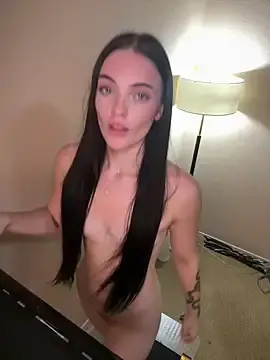 Stripchat Sex Cam of KarissaChantelle