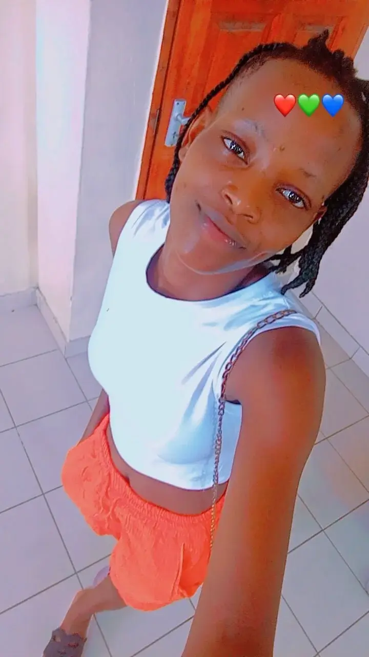 Yours_little_secret