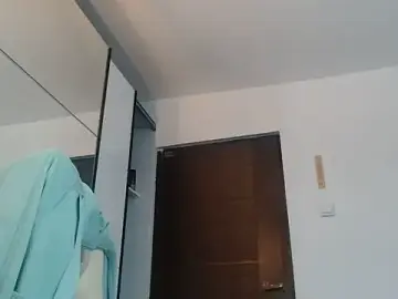 Stripchat Live Sex Cam of Magnificmuscles89