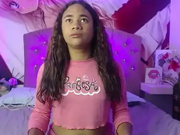 Stripchat Sex Cam of Renata_Valentina