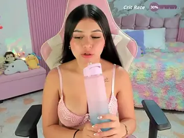 Stripchat Free Porn Cam of Yuli_16