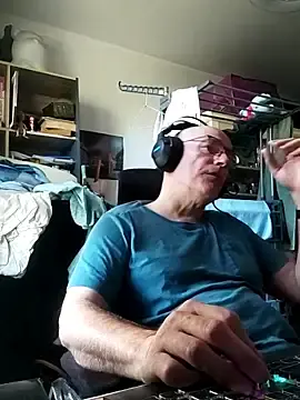 Stripchat Free Live Porn of bogland33