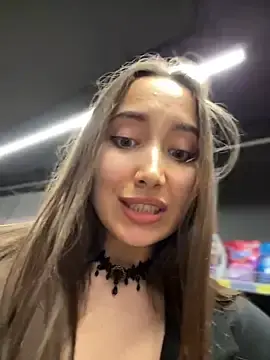 Stripchat Sex Cam of ICrazyOneIRL