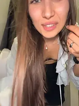 Stripchat Live Sex Cam of ICrazyOneIRL