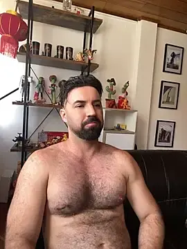 Stripchat Sex Cam of Juan_Art