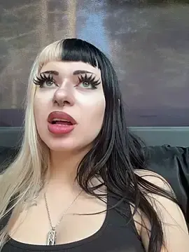 Stripchat Free Porn Cam of Paige_Turner