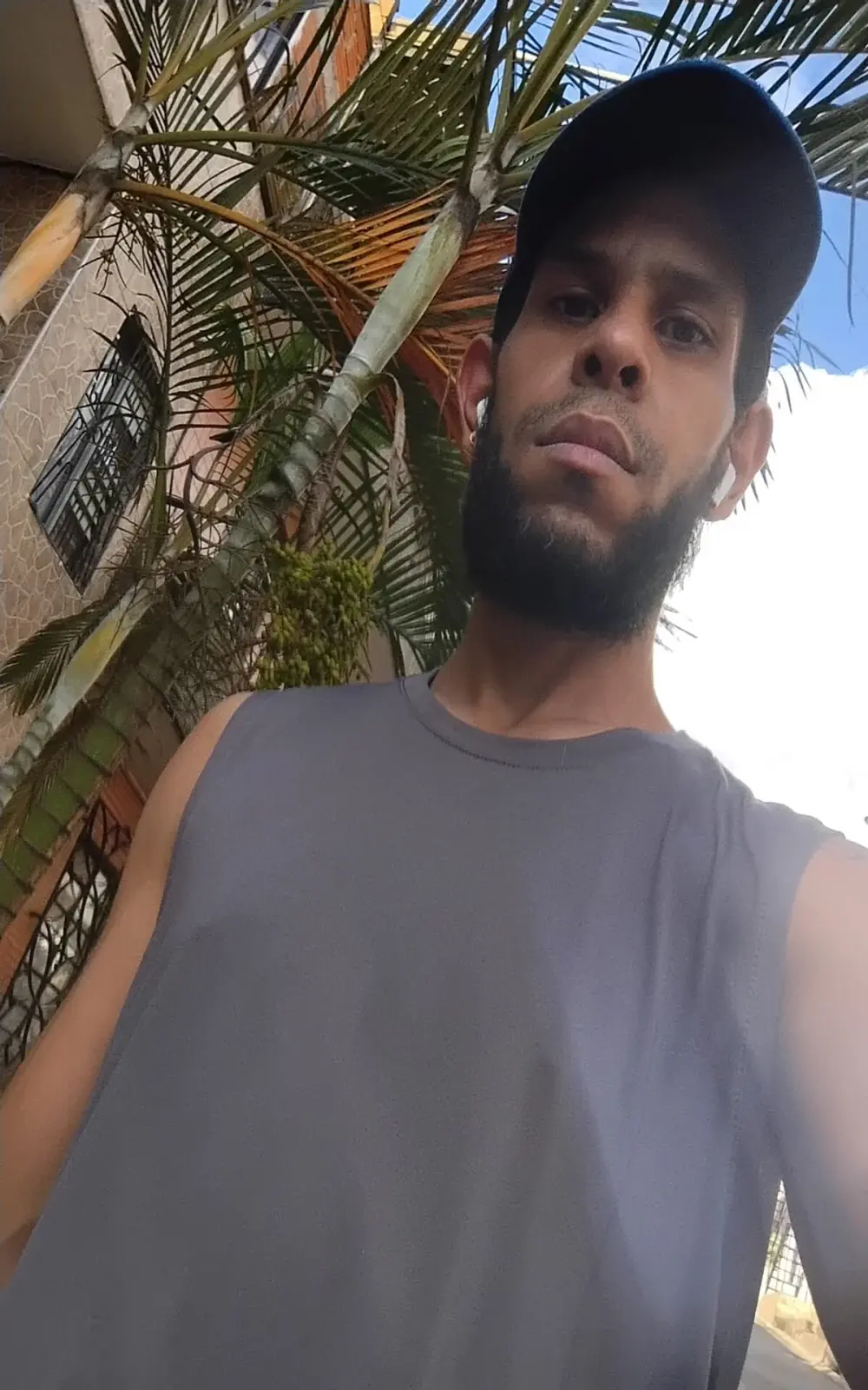 Tyron77_
