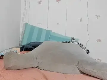 Stripchat Best live sex cam show of YoungSophie