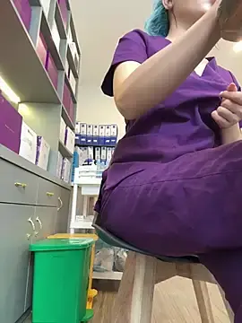 Stripchat Free Live Porn of secretly_masturbating