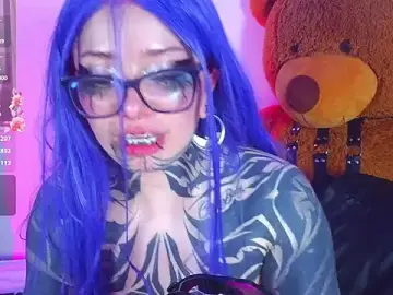 Stripchat Free Live Porn of LucyChabs_