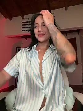 Stripchat Live Sex Cam of Ale_Lewis