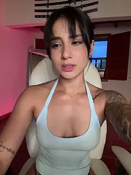 Stripchat Sex Cam of Ale_Lewis