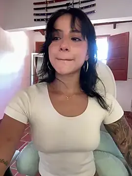 Stripchat Free Porn Cam of Ale_Lewis