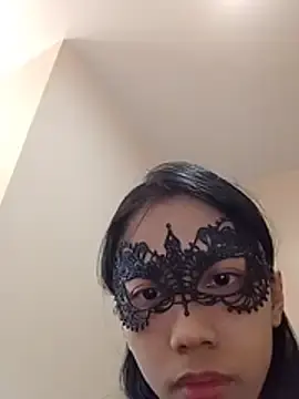Stripchat Adult Webcam of WetVirginPussy