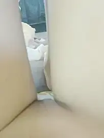 Stripchat Live Sex Cam of WetVirginPussy