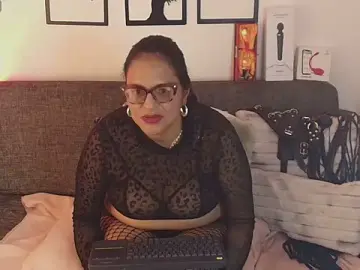 Stripchat Free Live Porn of Angelabrowm
