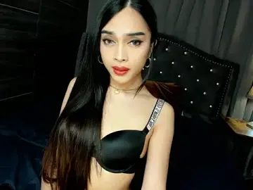 Stripchat Watch Live Sex Cams of CharlotteFlare