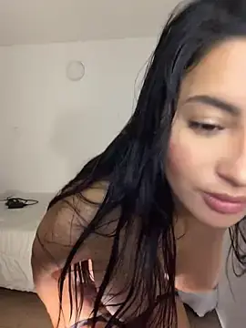 Stripchat Adult Webcams of Kimm_khalifa