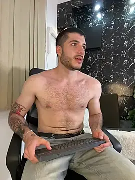 Stripchat Adult Video Chat of Rafael_Mendezz