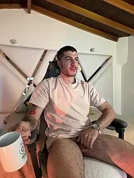 Stripchat Free Porn Cam of Rafael_Mendezz