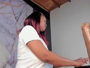 Stripchat Sex Cam of ebony_hot1