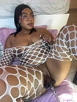 Stripchat Sex Chat of Esmeralda_Duarte