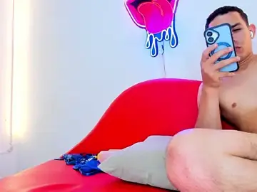 Stripchat Adult Webcam of Litzy1_