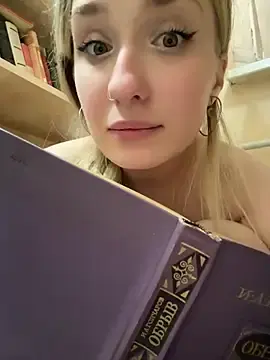Stripchat Live Porn of LollyPollly