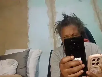 Stripchat Sex Cam of Nicky52